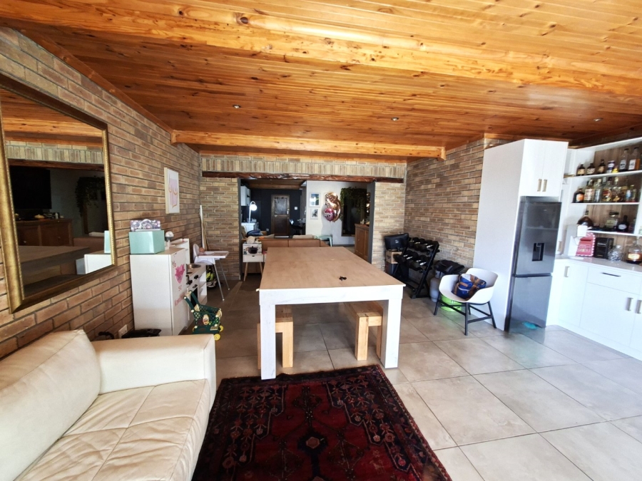2 Bedroom Property for Sale in Groenvallei Western Cape